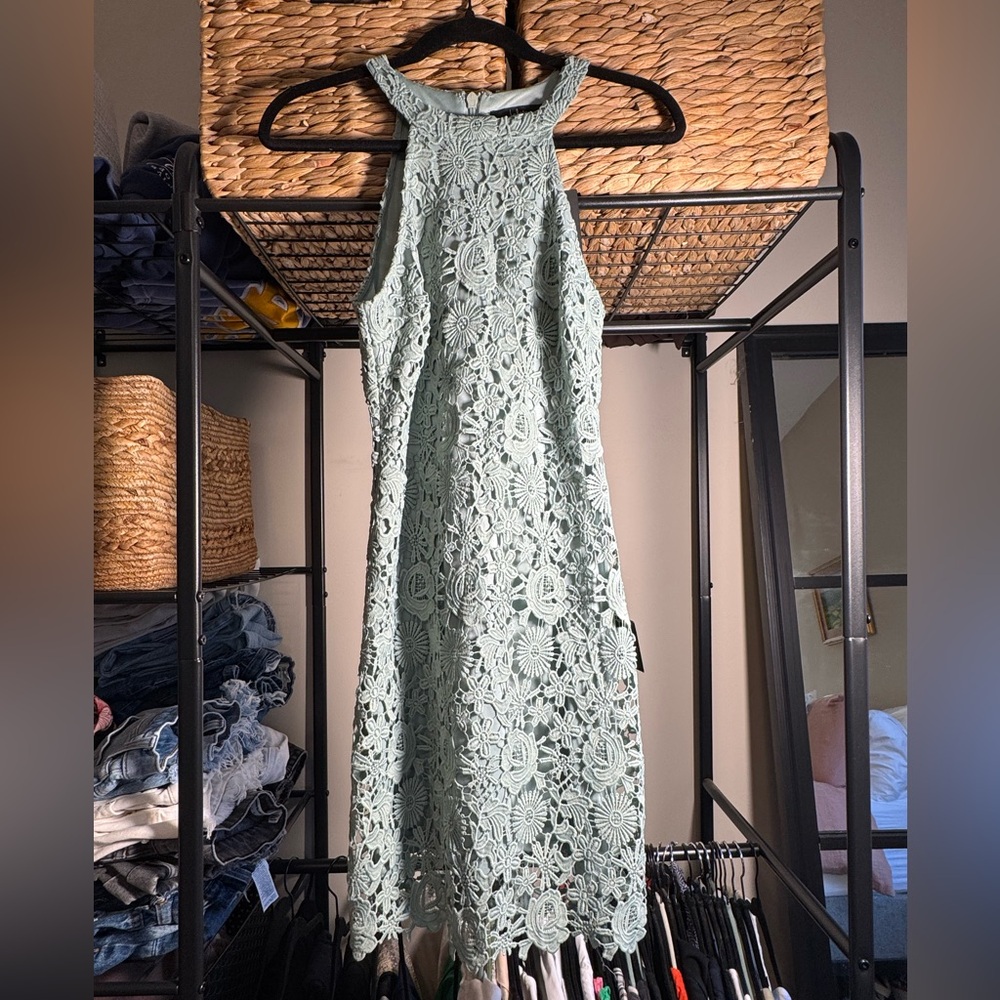 Lulu's Lace Halter Midi Dress in Light Green